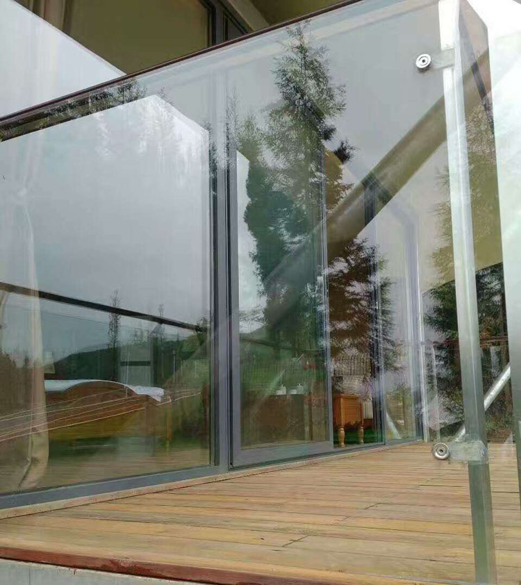 玻璃栏板
