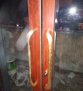 双色重型推拉门断桥铝合金窗