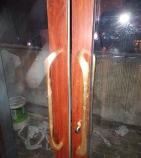 双色重型推拉门断桥铝合金窗