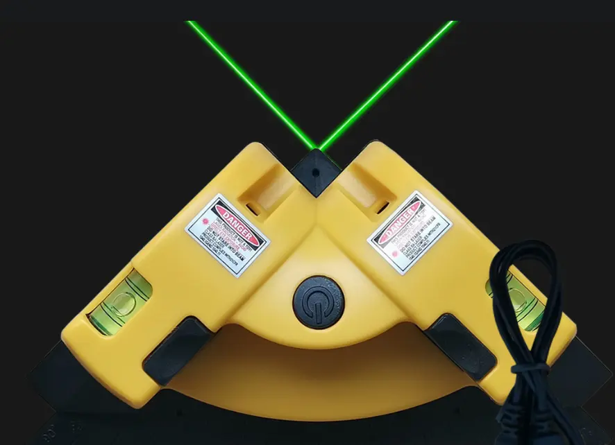 激光水平仪在墙面打出垂直基准线