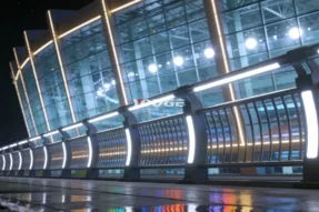 新疆哈密体育场馆专用防护栏杆与幕墙系统解决方案 新疆哈密体育场馆专用防护栏杆与幕墙系统解决方案