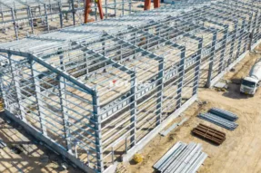 库车市厂房建设:高性能铝合金门窗的选择与应用案例 库车市厂房建设:高性能铝合金门窗的选择与应用案例